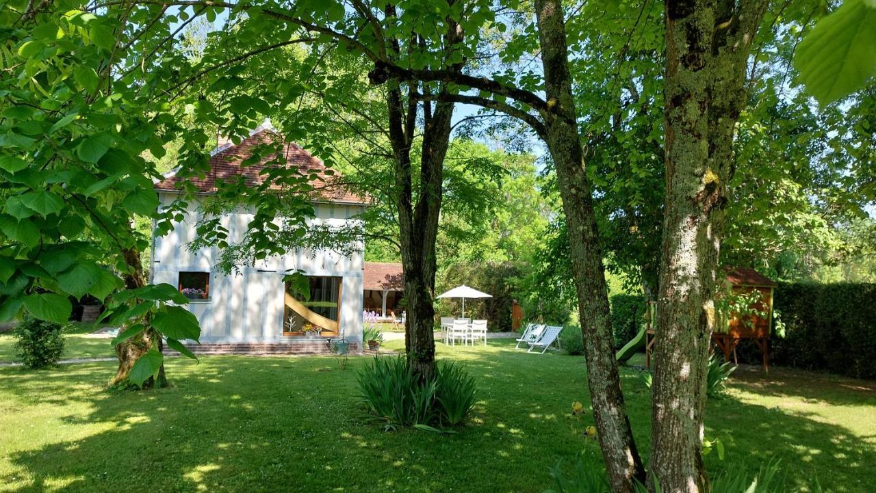 Hotel Domaine Du Carouge Lirey Exterior foto